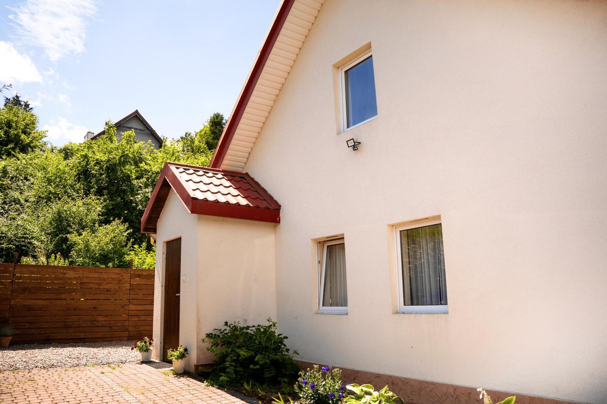 Apartament Lipowa Mosty Exteriör bild